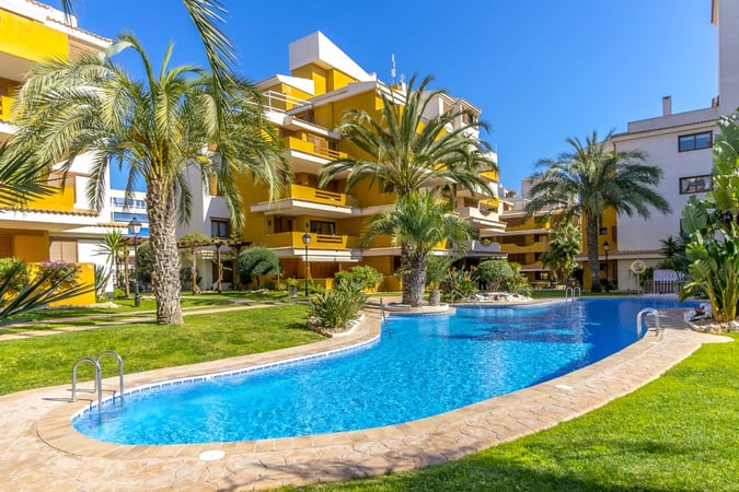 Apartment in Torrevieja - view 1
