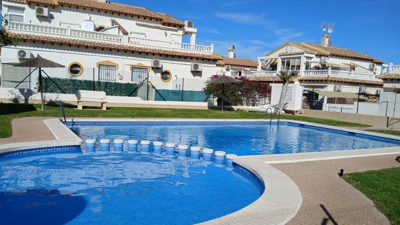 Apartment in Urbanizacion los Balcones - view 1