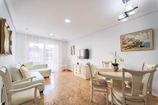 Apartment in Torrevieja - Image 3