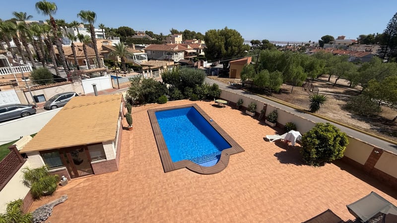 Villa in Torrevieja - view 1