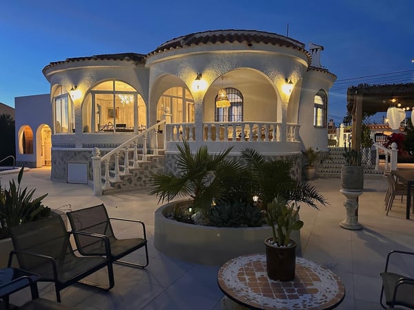Villa in El Chaparral - view 1