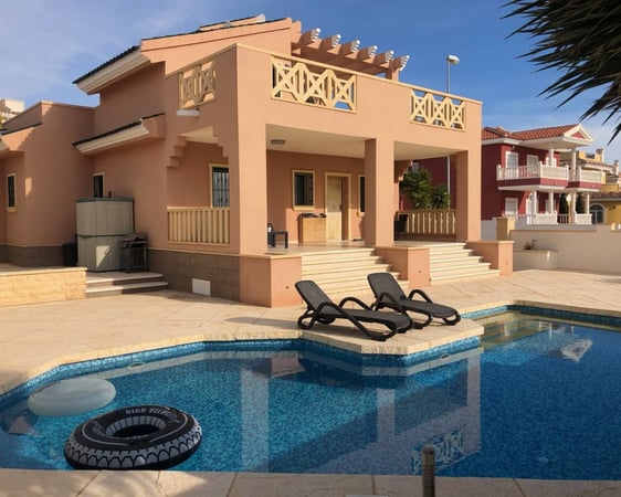 Villa in Ciudad Quesada - view 1