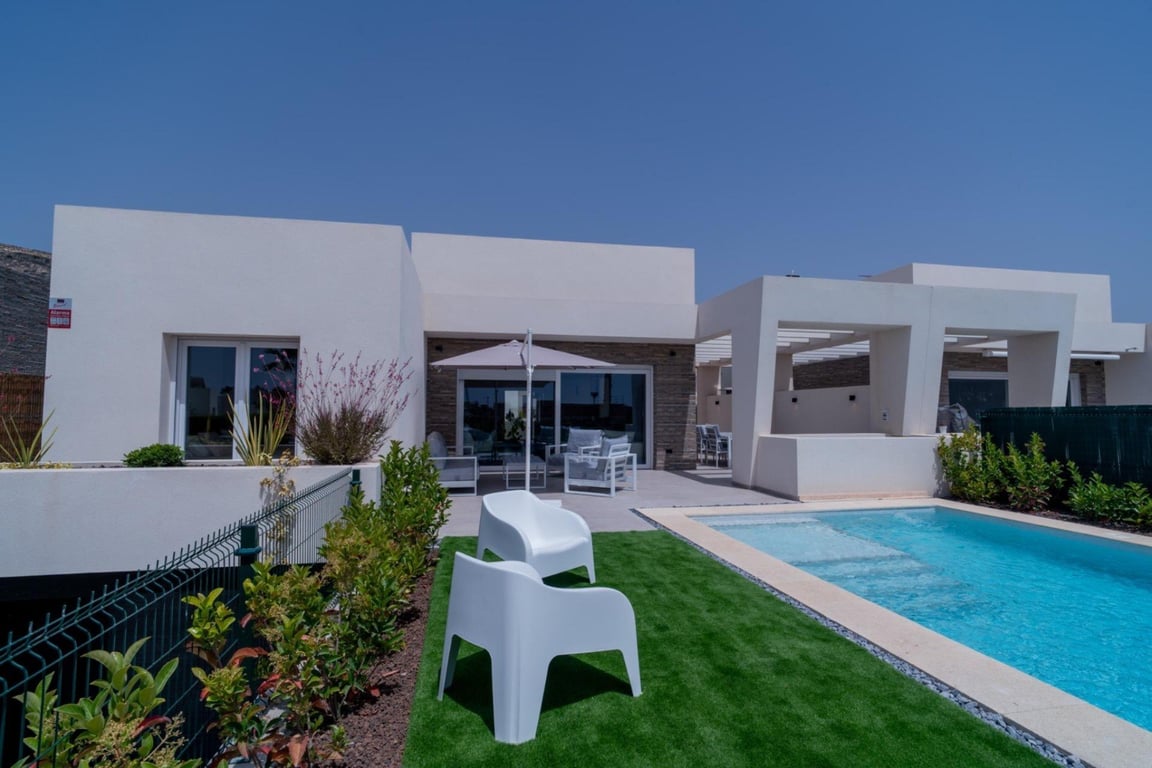 Villa in Algorfa - Image 2