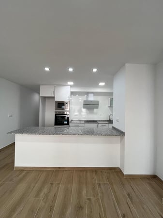 Apartment in Torrelamata - view 1