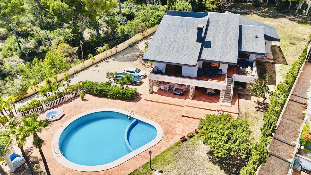Villa in La Nucia