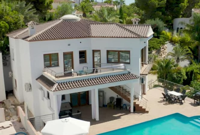 Villa in Altea - view 1