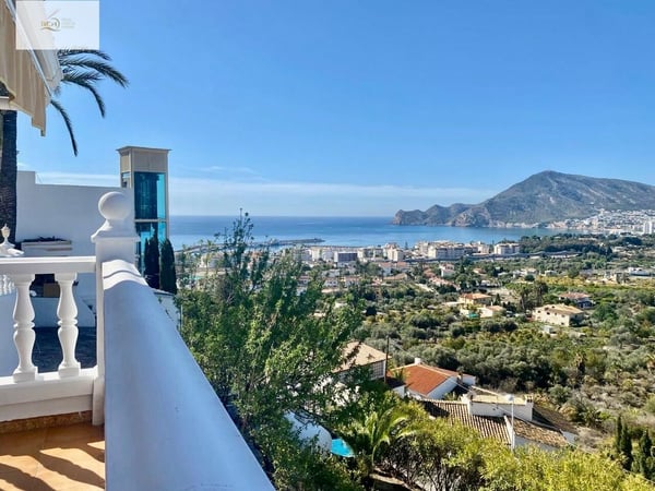 House in Altea - view 1
