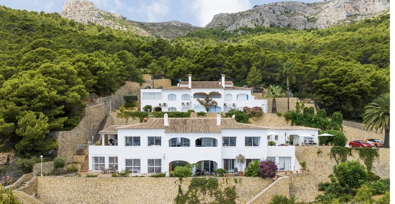 Villa in Calp - view 1