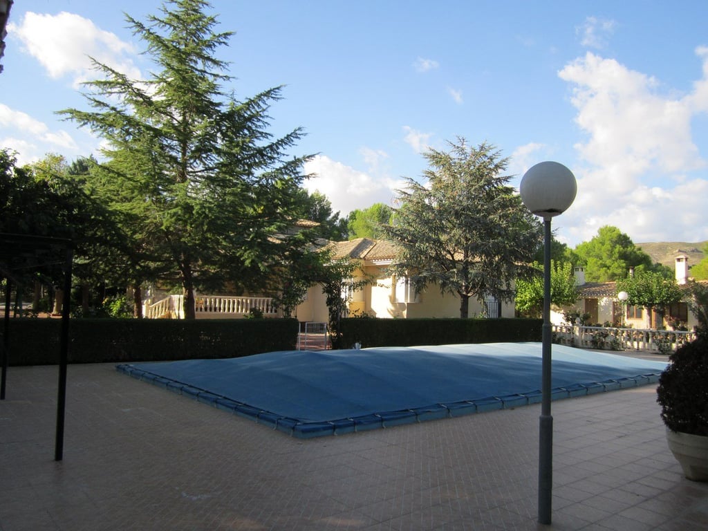 Villa in Yecla - Image 2