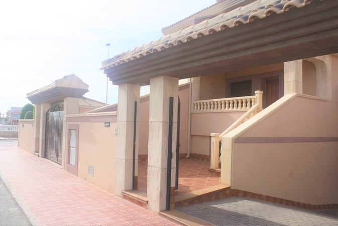 House in Residencia los Altos - view 1