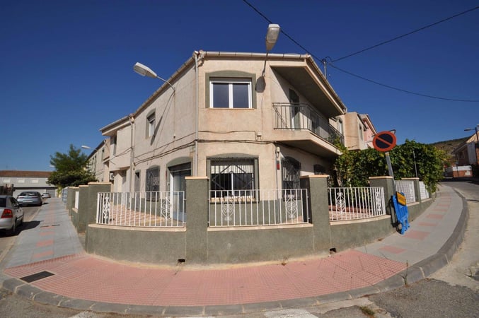 House in Ibi - view 1