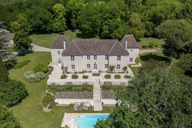 House in Montcuq - view 1