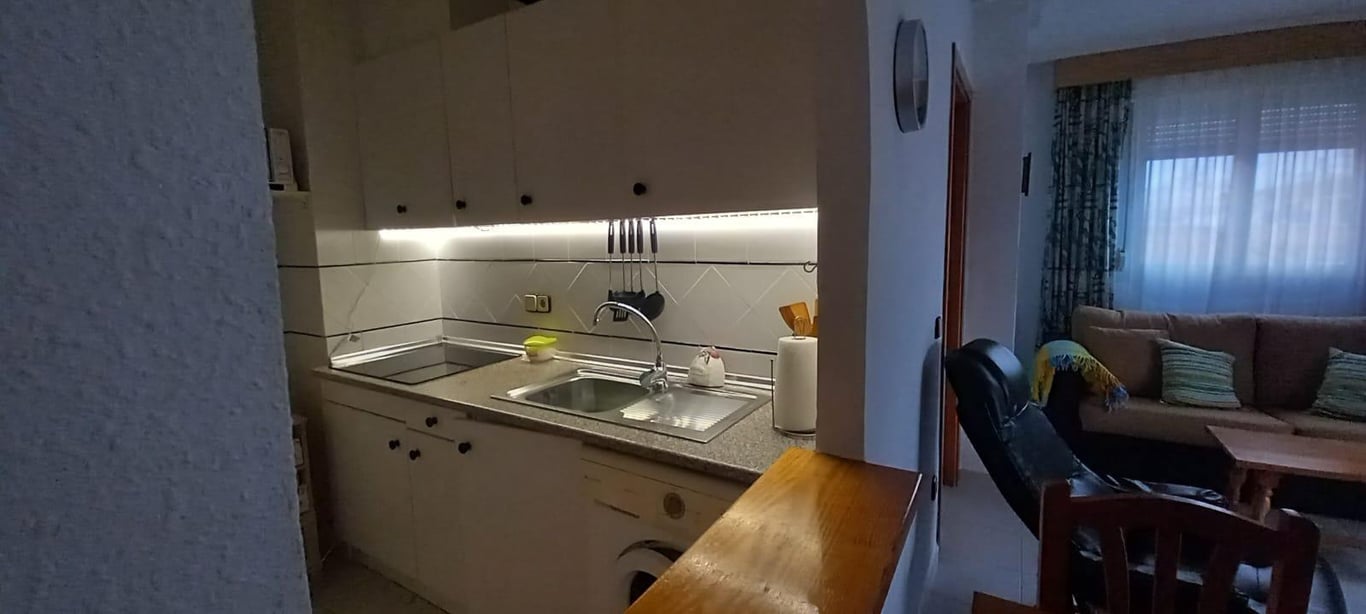 Penthouse in Torrevieja - Image 3