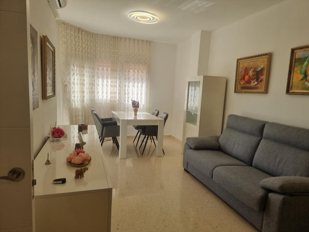 Apartment in Torrevieja - Image 3