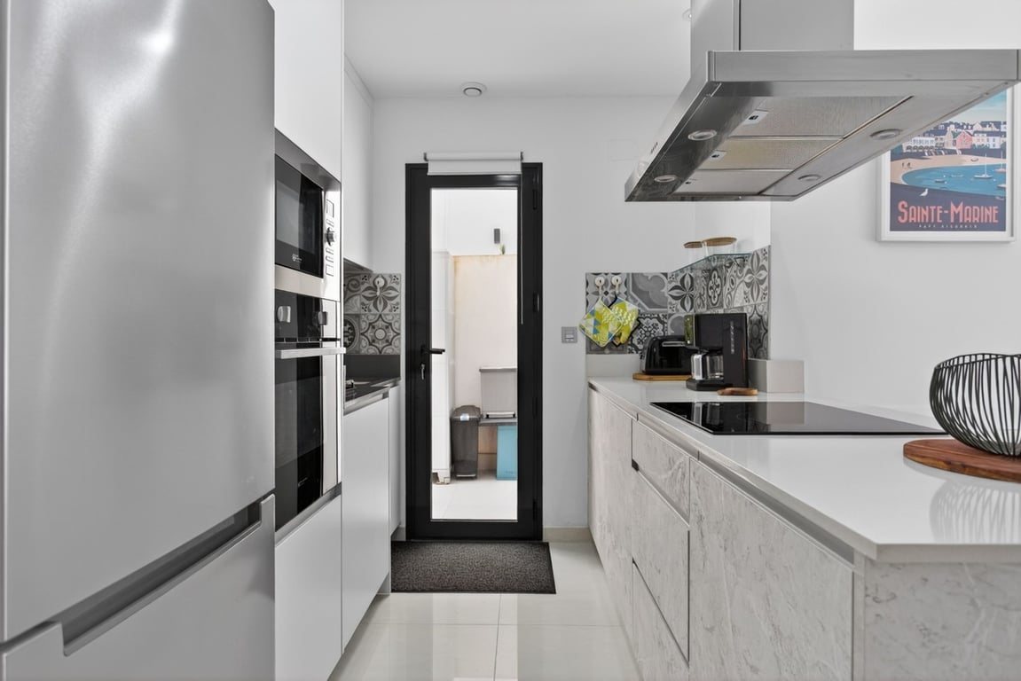 Apartment in Torrevieja - Image 3