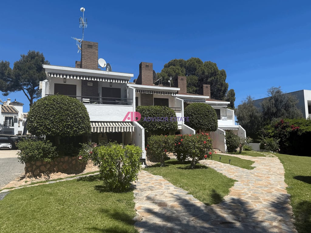 Apartment in Dehesa de Campoamor - Image 2