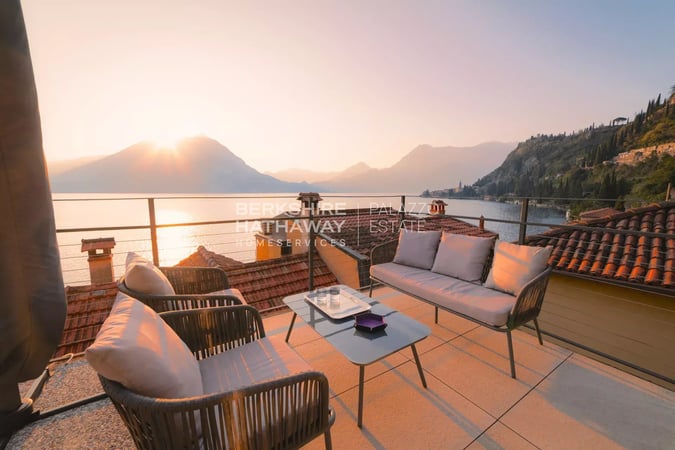 House in Varenna - view 1