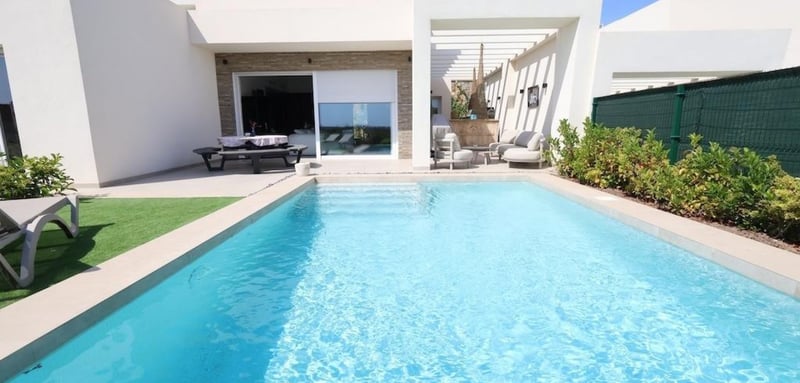 House in Algorfa - view 1