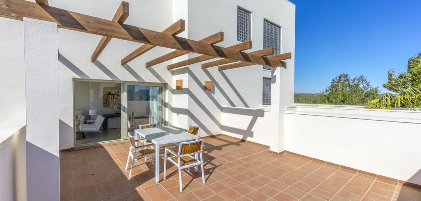 Apartment in Campoamor R-5 - Image 2