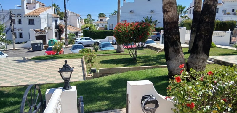 House in Villamartin - view 1