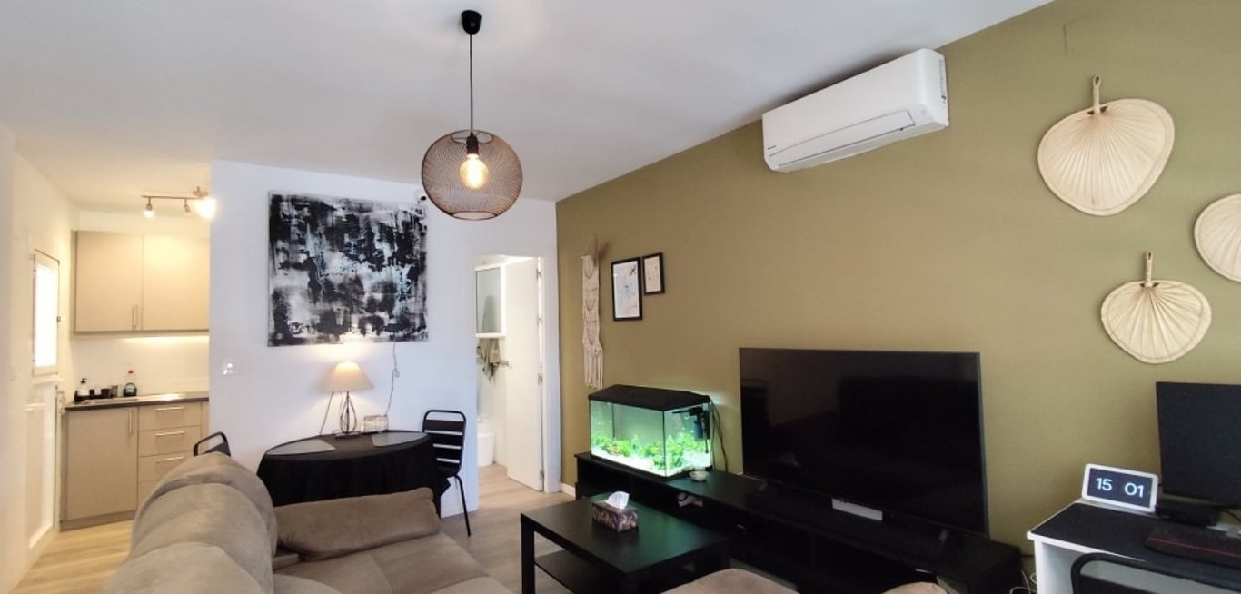 Apartment in Torrevieja - Image 2