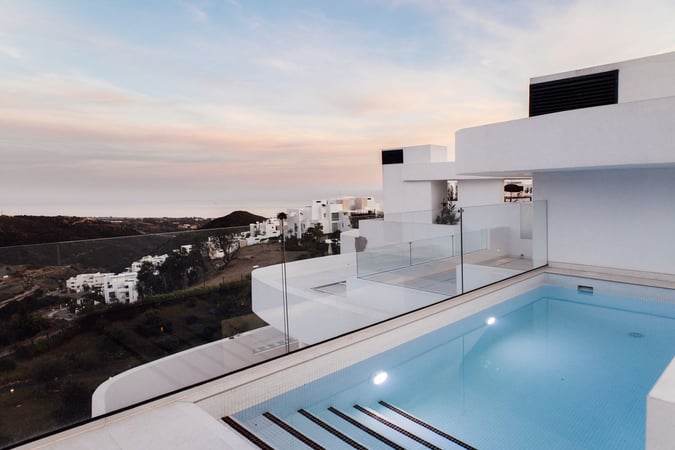Penthouse in Marbella - view 1