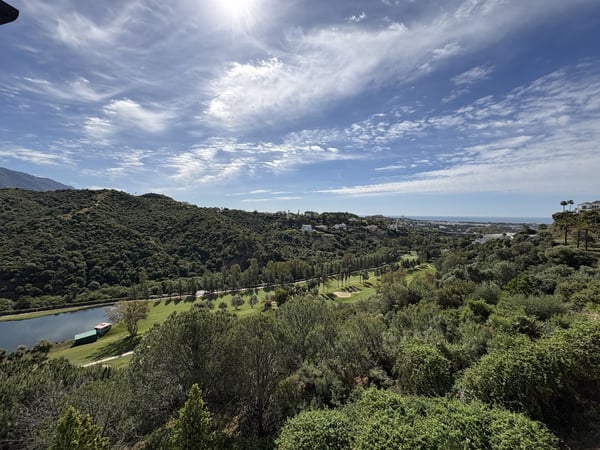 Penthouse in Lomas de la Quinta - view 1