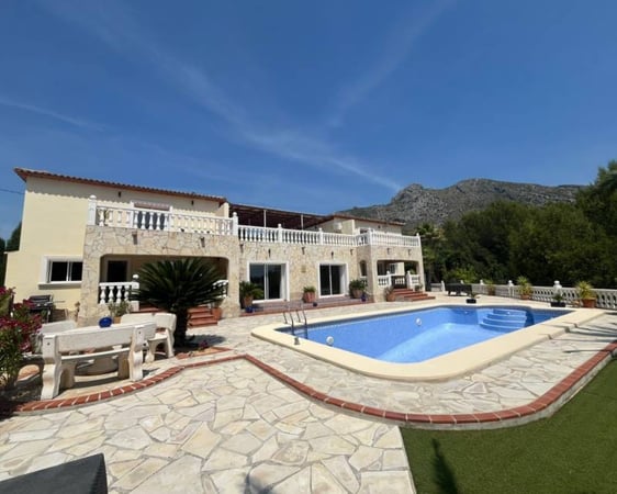 Farm, Ranch or Equestrian in Benichembla - view 1