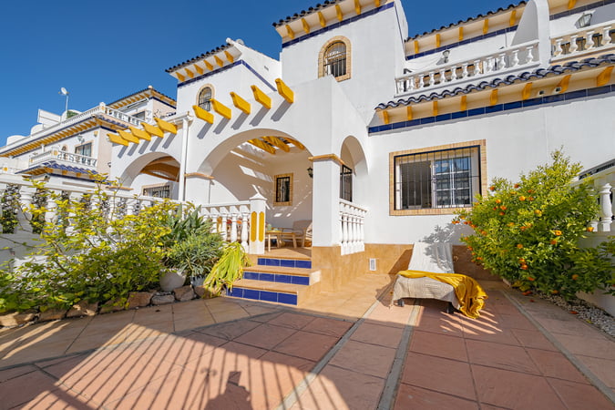 House in Los Balcones - view 1