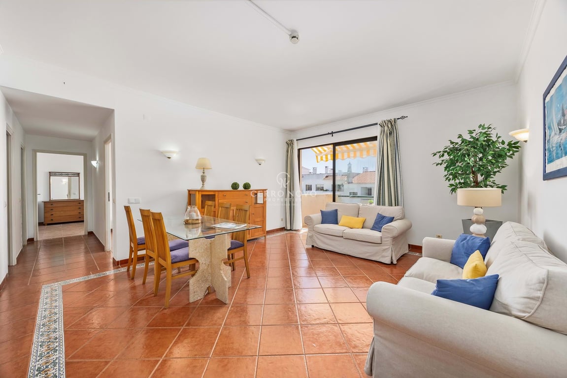 Apartment in Albufeira - Image 2
