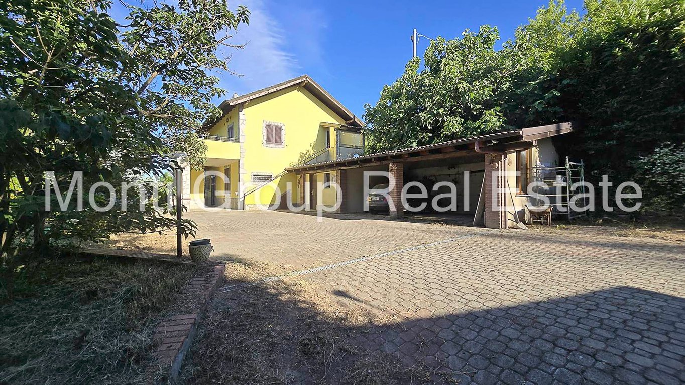 House in Visone