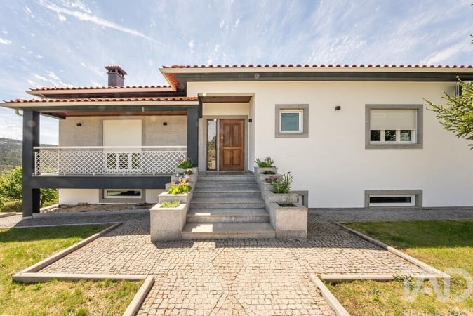 Farm, Ranch or Equestrian in Sezures - view 1