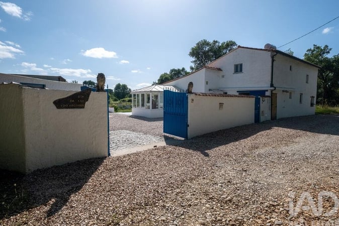 Farm, Ranch or Equestrian in Sarzedo - view 1