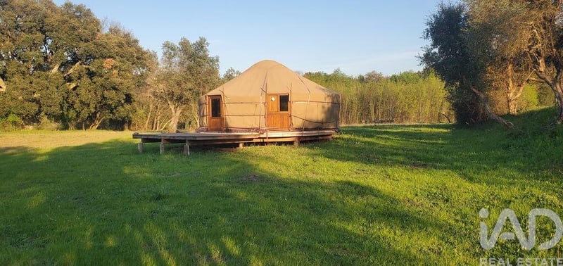 Farm, Ranch or Equestrian in Telhado - view 1