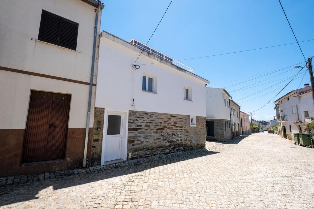 House in Pinheiro de Coja - Image 2