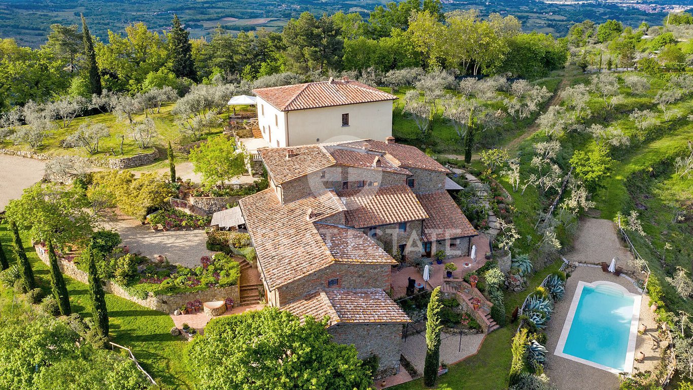 House in Cavriglia - Image 2
