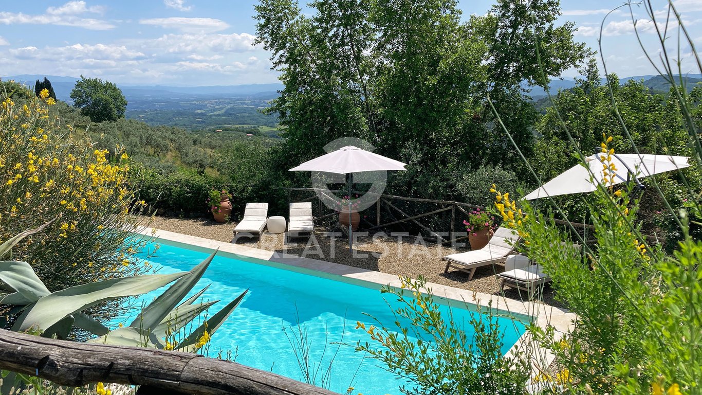 House in Cavriglia - Image 3