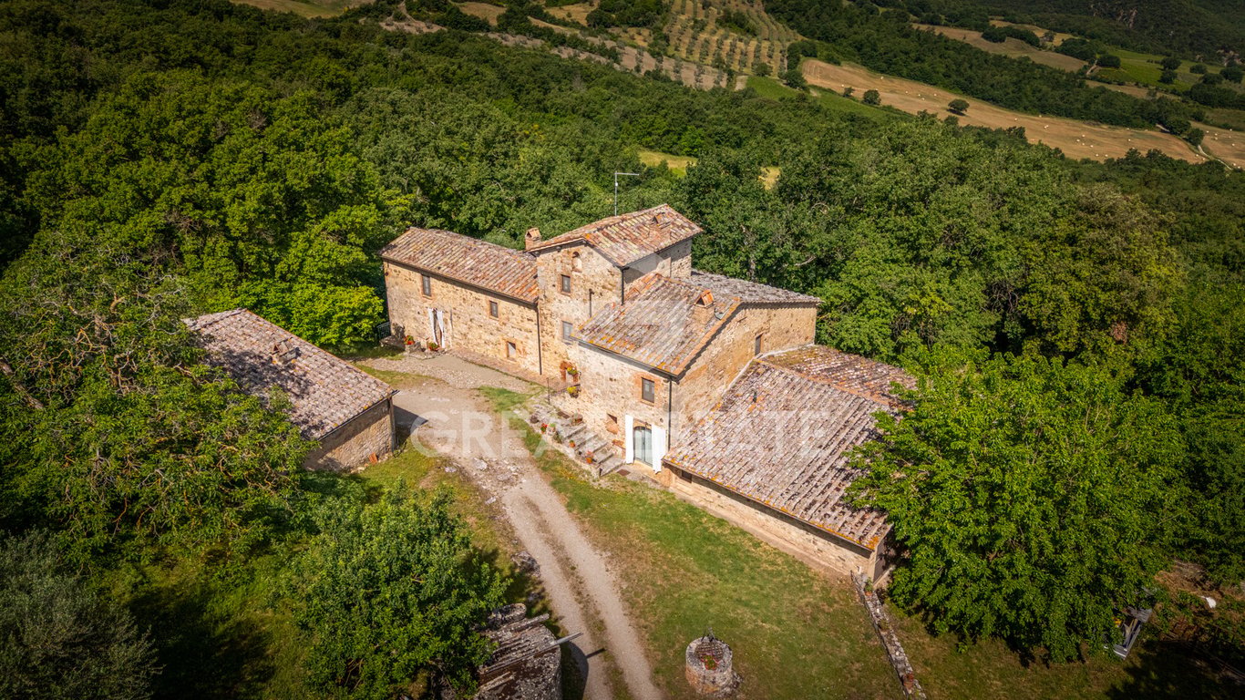 House in Castiglione d'Orcia - Image 3