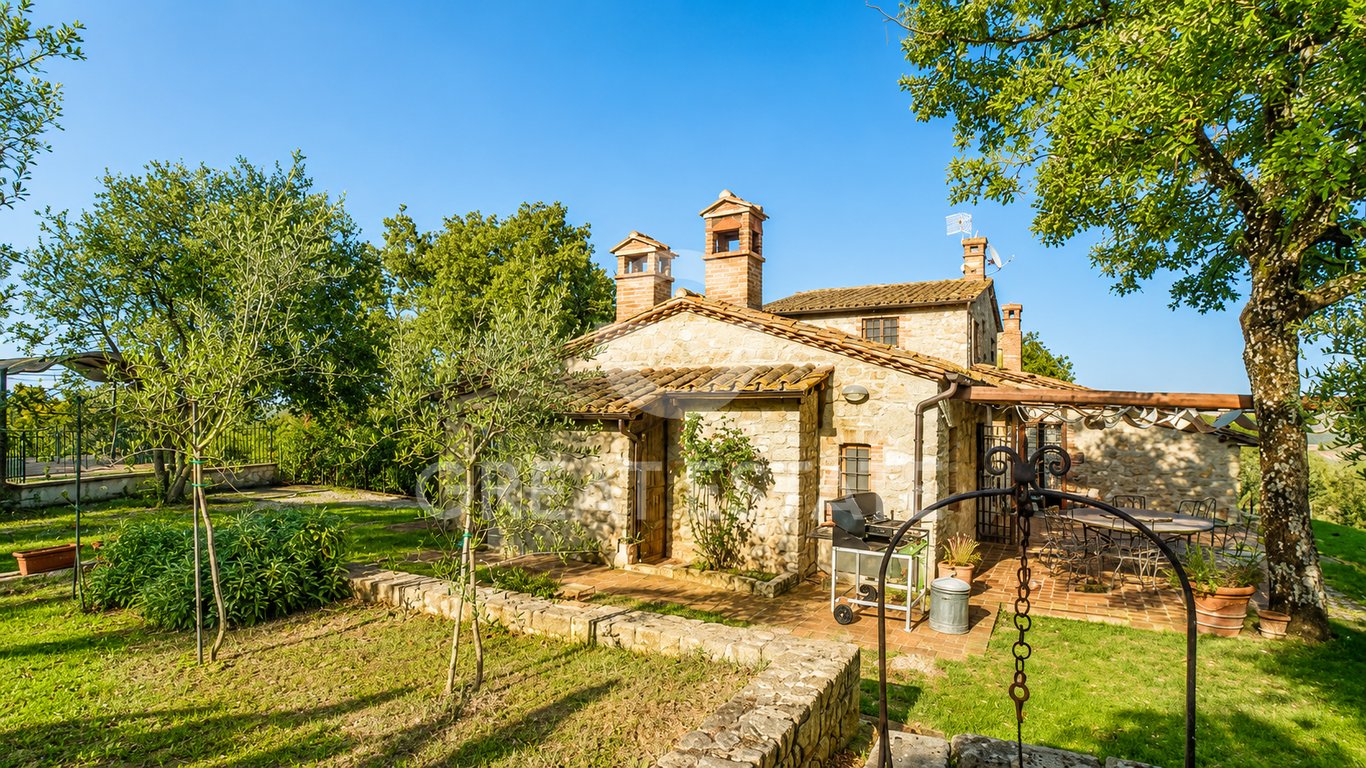 House in Avigliano Umbro - Image 3
