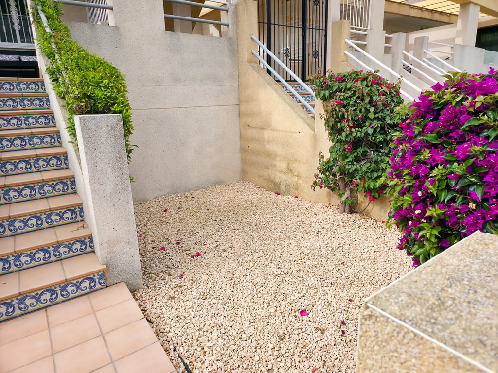 Apartment in Villamartin - Image 3