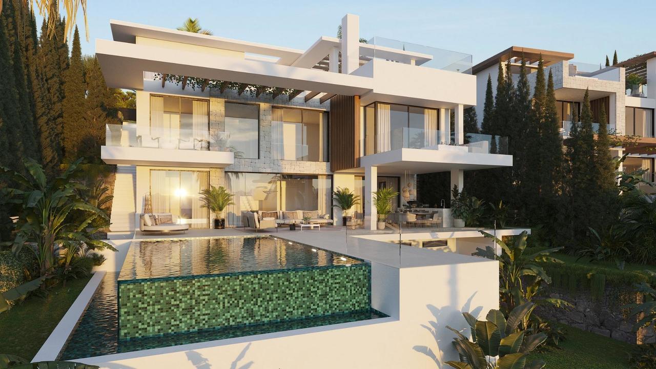 Villa in Estepona - Image 3