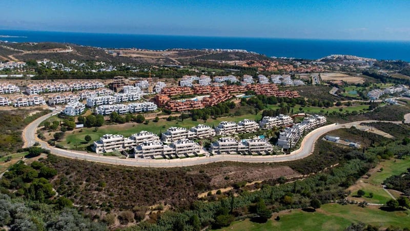 Apartment in Casares - view 1