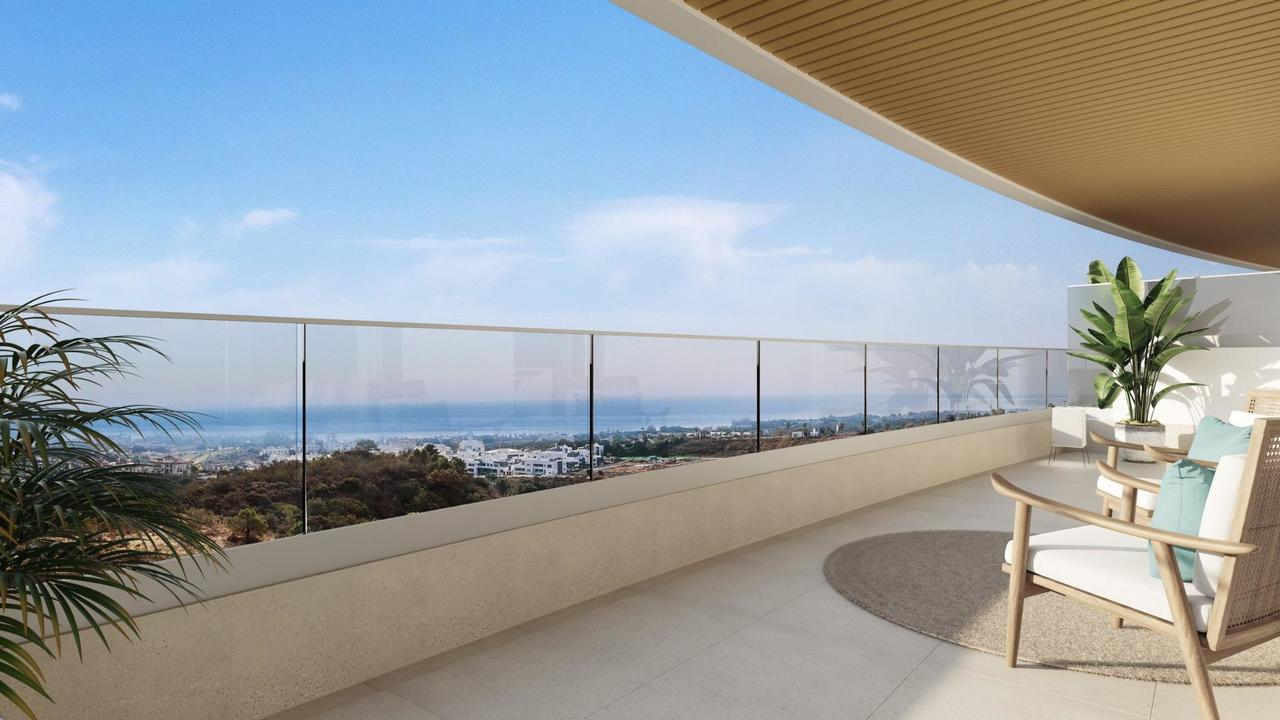 Apartment in Estepona - Image 3