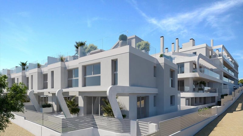 House in Estepona - view 1