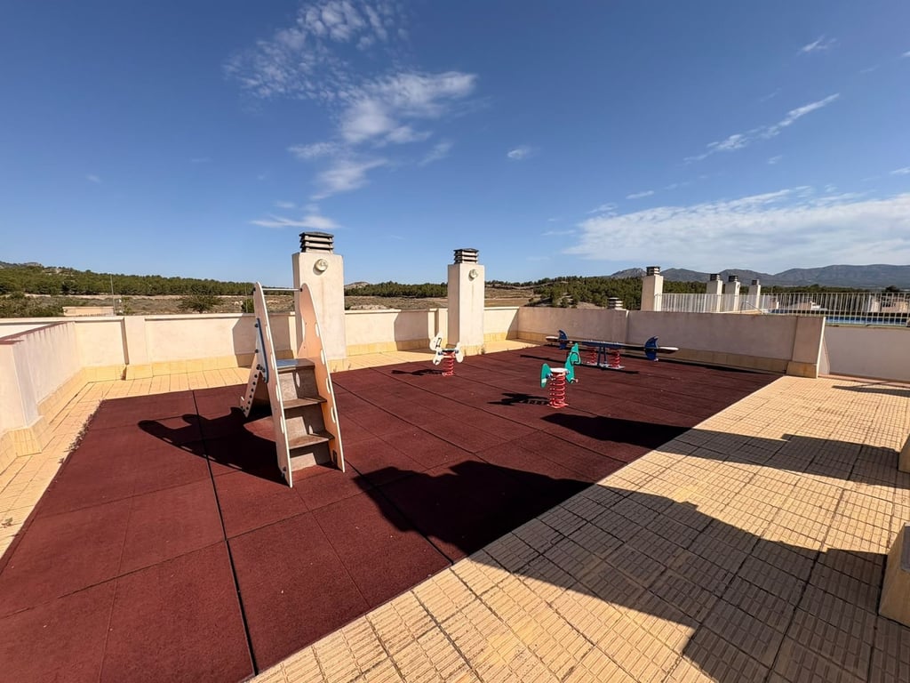 Apartment in Sax - Image 3