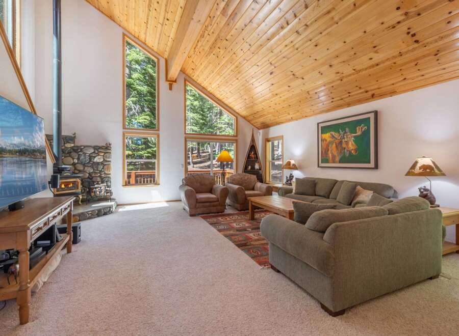 House in Truckee - Image 2