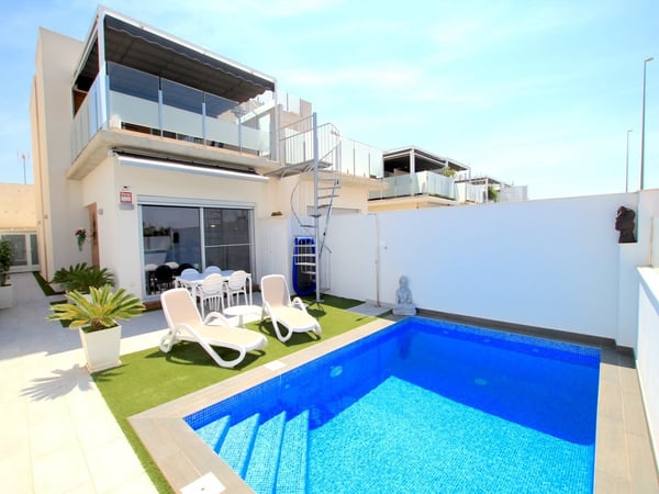 Villa in Daya Vieja - view 1