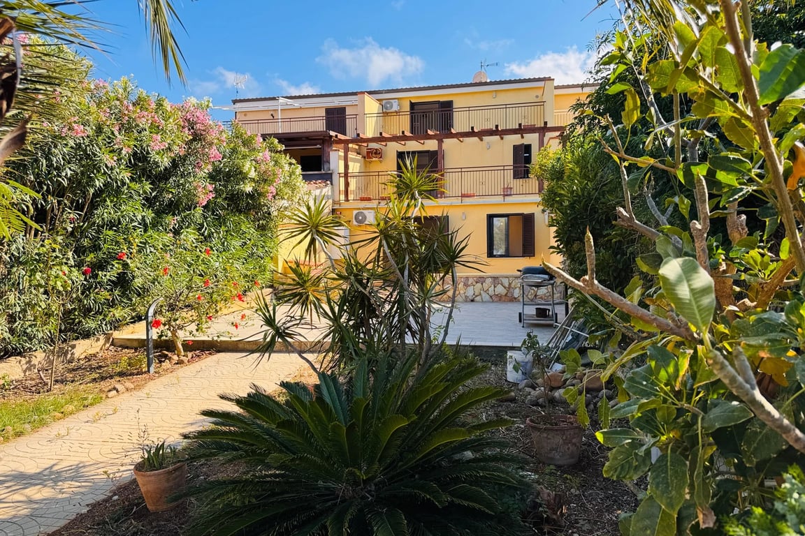Apartment in Torre Colonna-Sperone