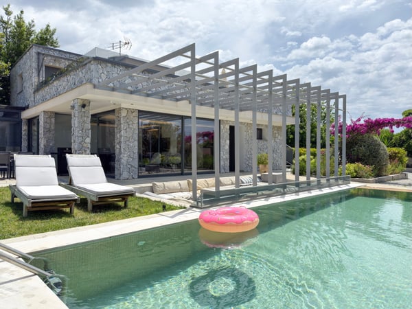 Villa in Agios Dimitrios - view 1