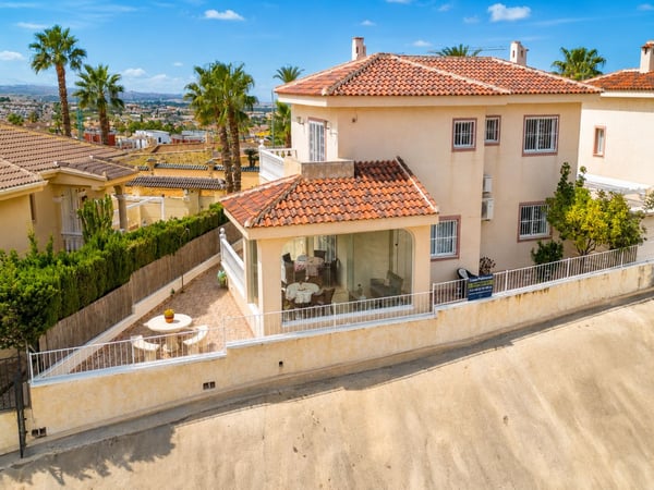 House in Benijofar - view 1